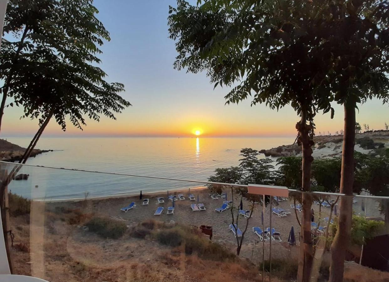 Villa Diana - 200 Meters From Kapparis, Fireman'S Beach Paralimni Exterior photo
