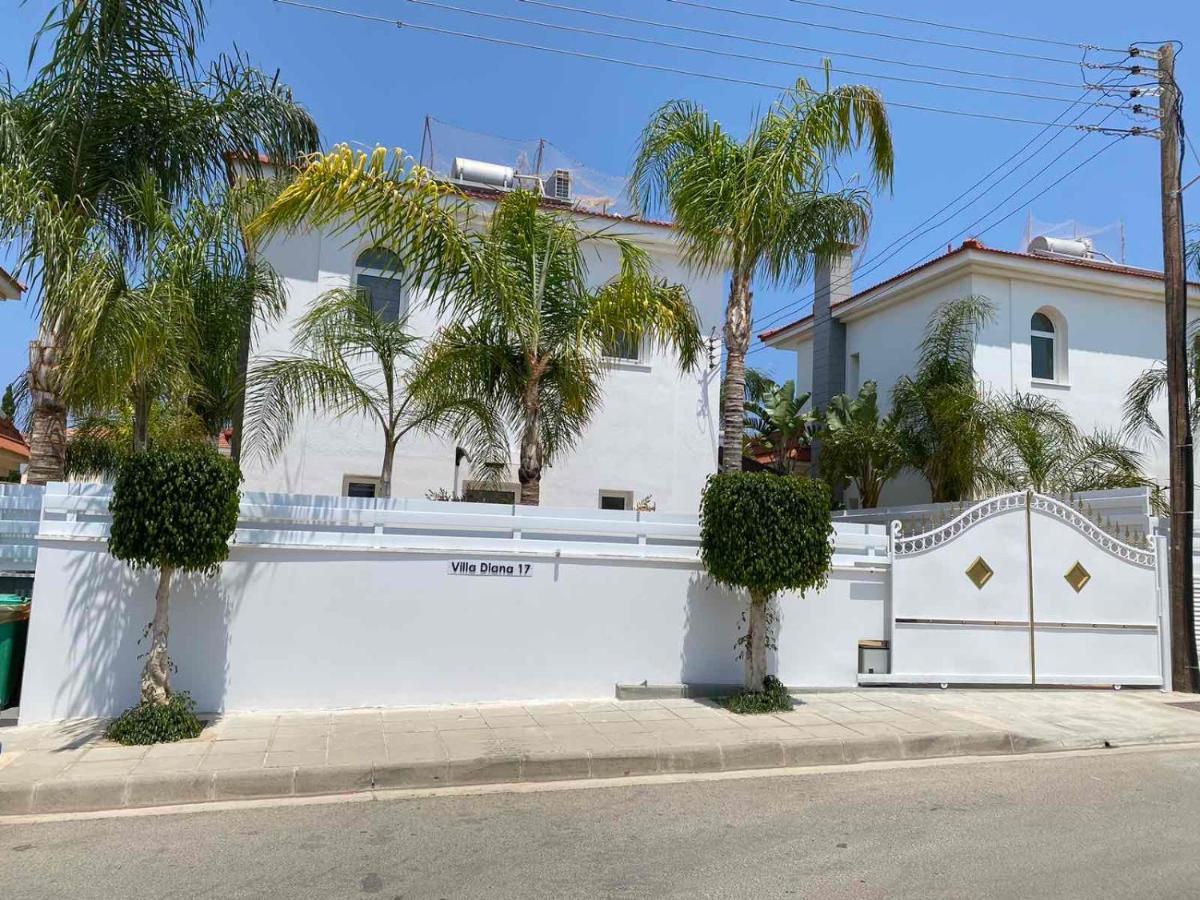 Villa Diana - 200 Meters From Kapparis, Fireman'S Beach Paralimni Exterior photo