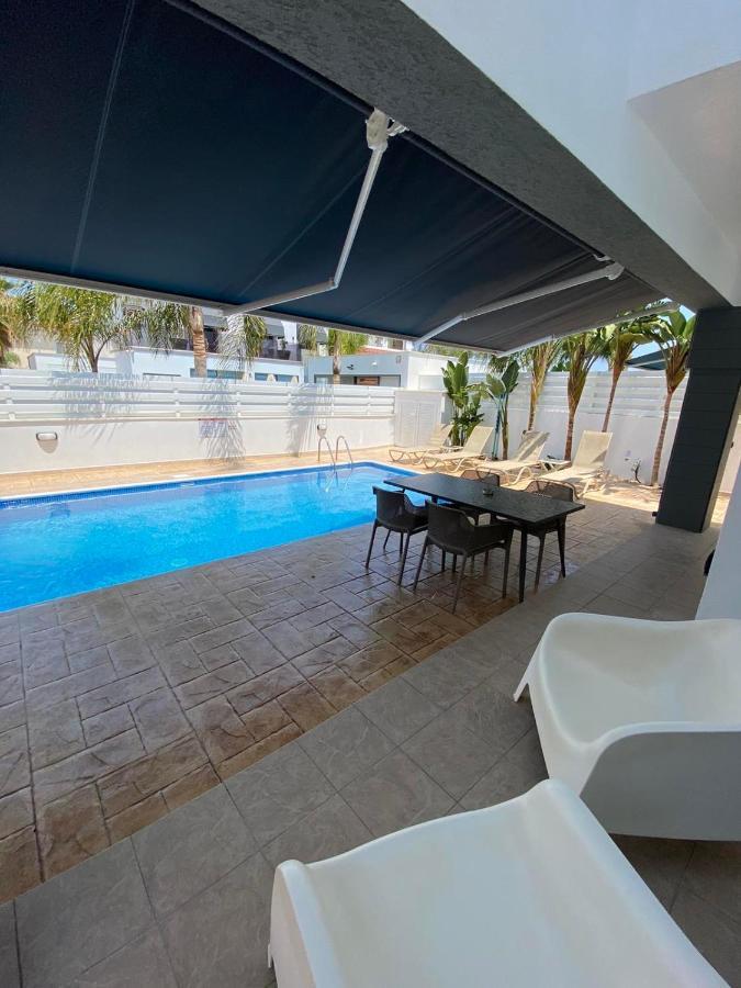 Villa Diana - 200 Meters From Kapparis, Fireman'S Beach Paralimni Exterior photo